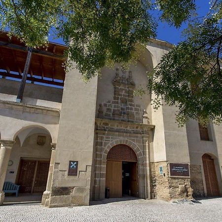 Hotel 4 Estrellas Conventual De Alcantara Bagian luar foto
