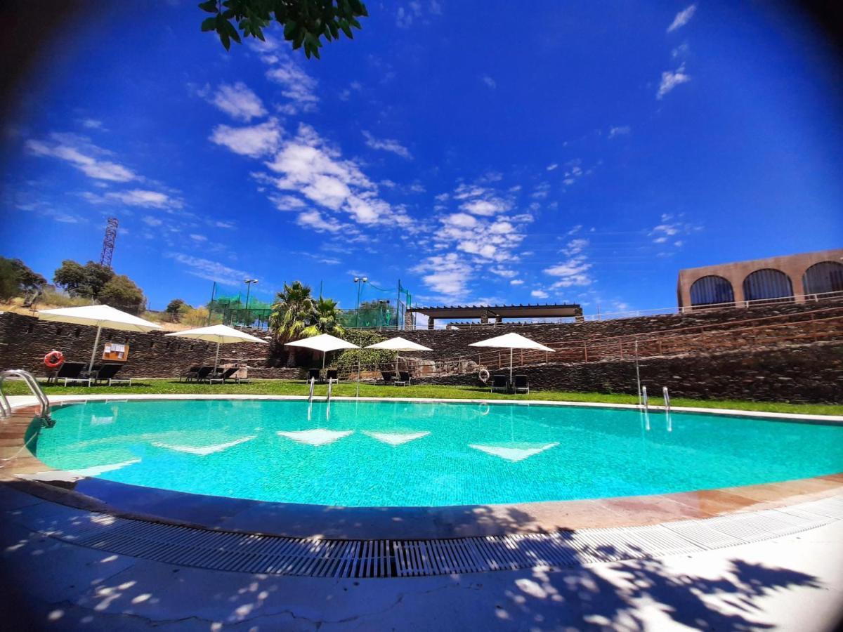 Hotel 4 Estrellas Conventual De Alcantara Bagian luar foto