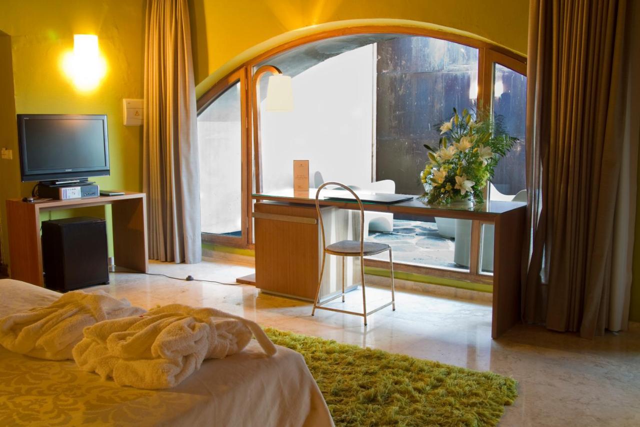 Hotel 4 Estrellas Conventual De Alcantara Bagian luar foto