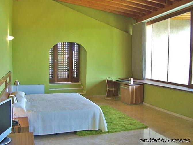 Hotel 4 Estrellas Conventual De Alcantara Ruang foto