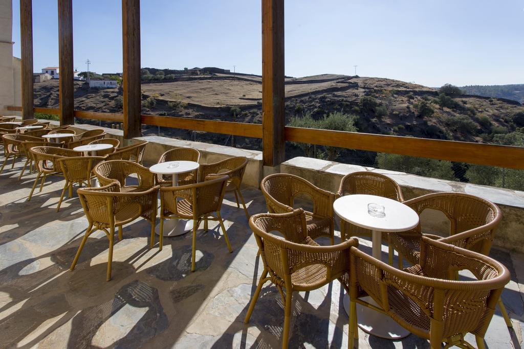 Hotel 4 Estrellas Conventual De Alcantara Bagian luar foto