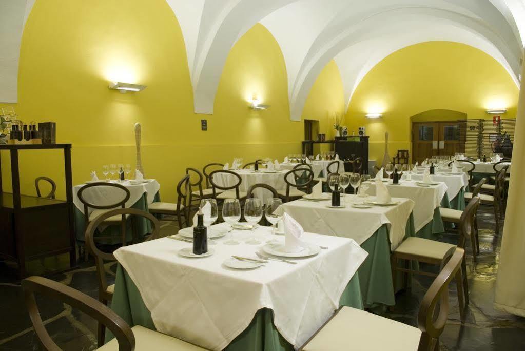 Hotel 4 Estrellas Conventual De Alcantara Bagian luar foto